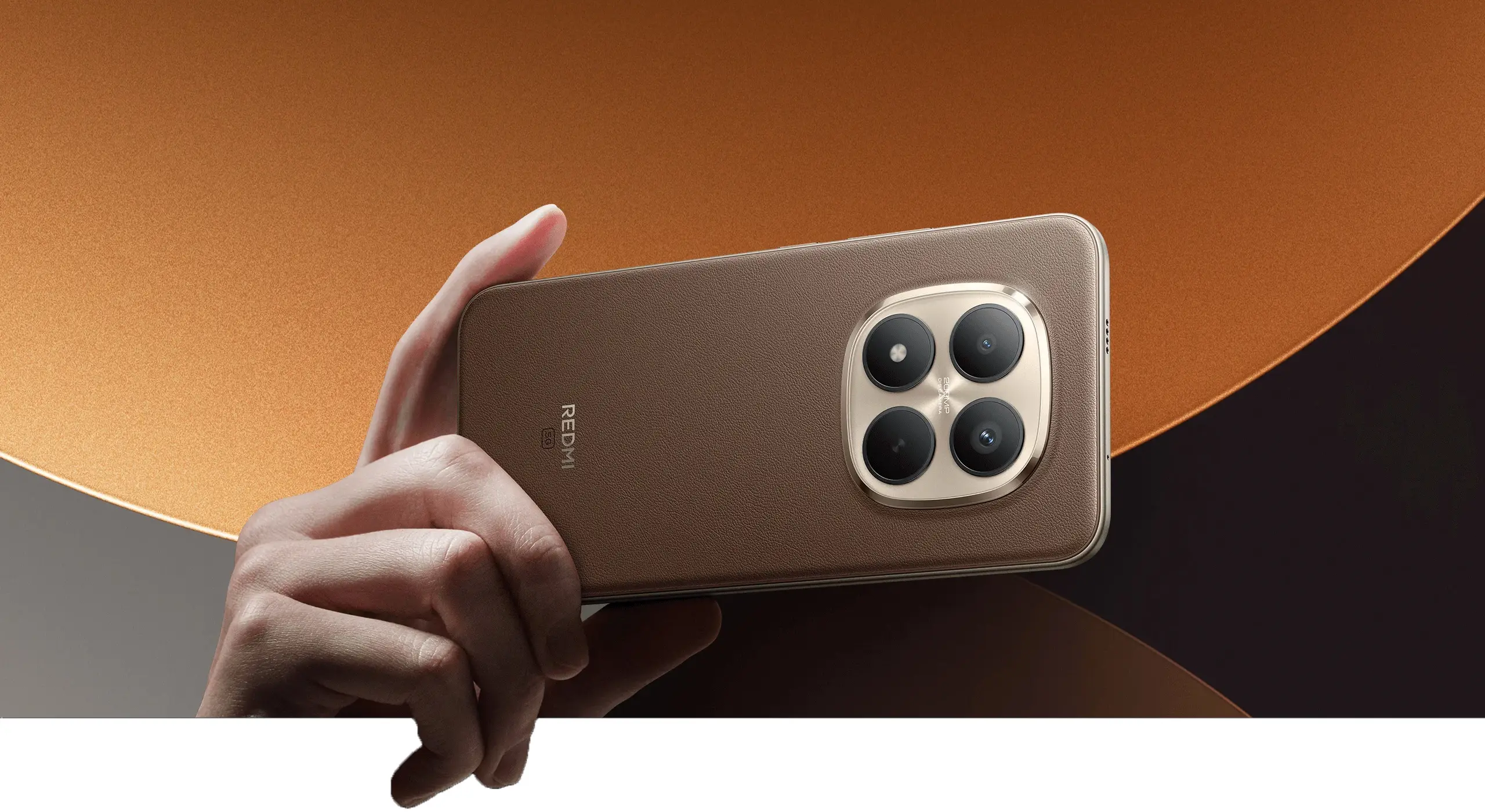 طراحی و ظاهر گوشی Redmi Note 15 Pro Plus